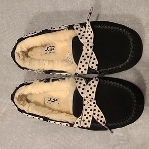 Women's UGG Moccasins